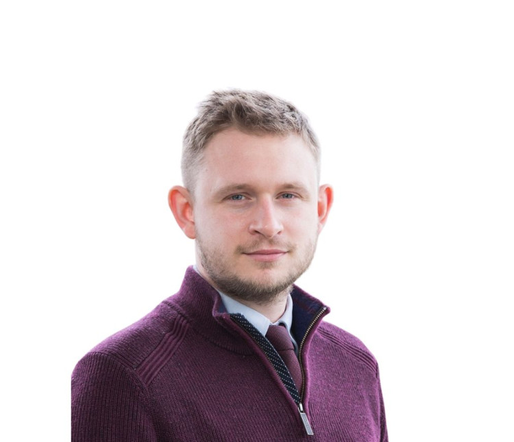 podcast-headshots-website-(10).jpg